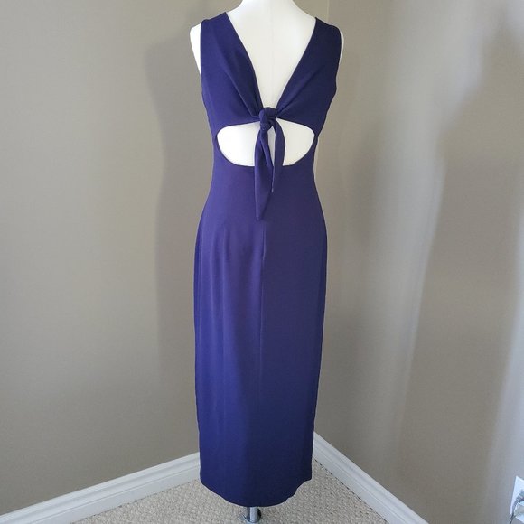 Long dress - Picture 2 of 2